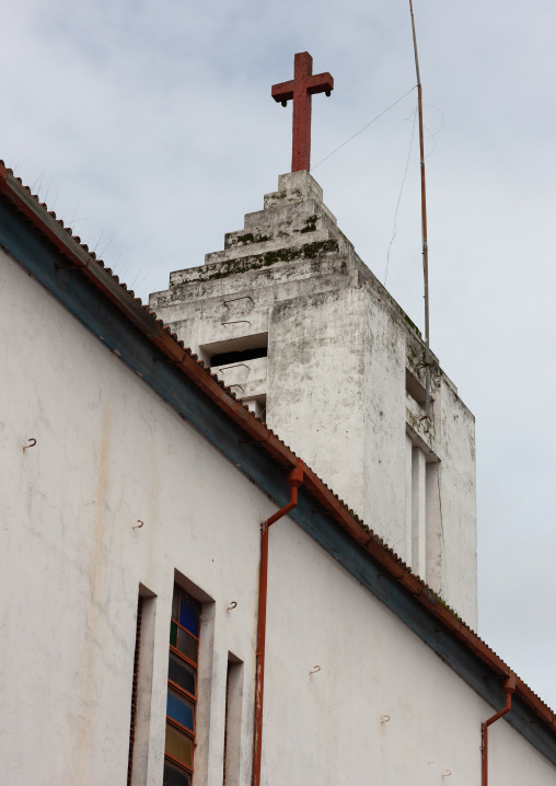 Se catedral do Huambo, Huambo Province, Huambo, Angola