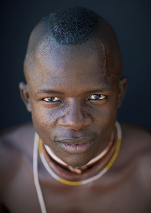 Mucubal Man, Virie Area, Angola