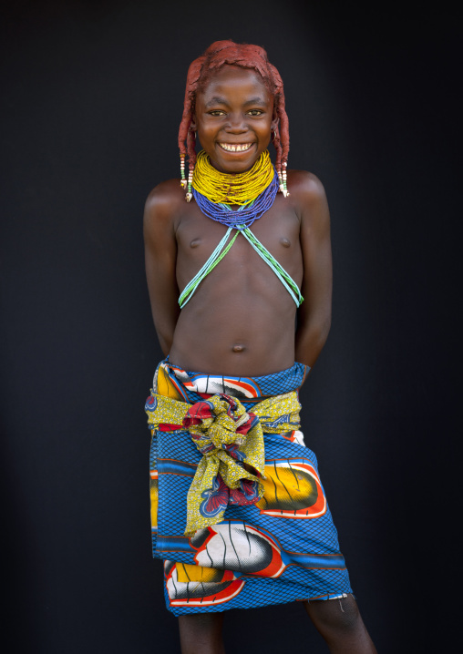 Mwila Girl Oncula On The Hair, Chibia Area, Angola