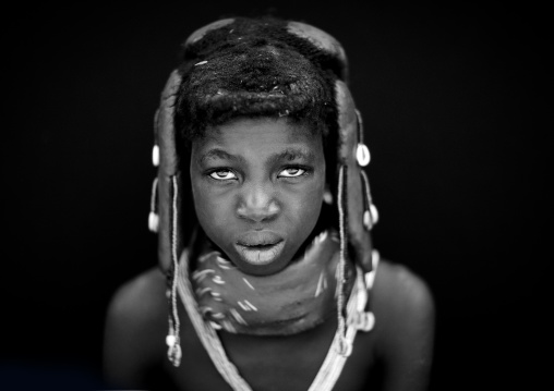 Mwila Girl With The Traditional Vikeka Mud Necklace, Angola