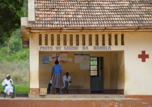 Women In Front Of A Hospital In Negola, Angola