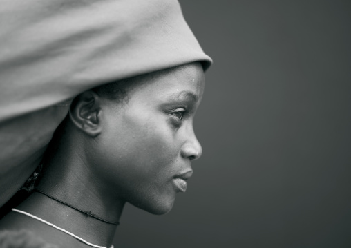 Mucubal Woman With The Ompota Headdress, Virie Area, Angola