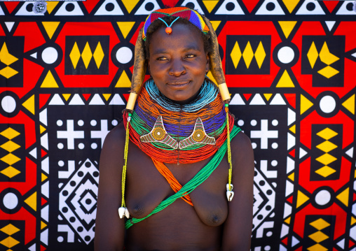 Mumuhuila tribe woman portrait, Huila Province, Chibia, Angola