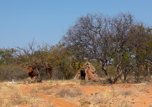 Batwa tribe huts, Cunene Province, Oncocua, Angola