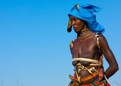 Mucubal tribe woman with the traditional bra made with rope, Namibe Province, Virei, Angola