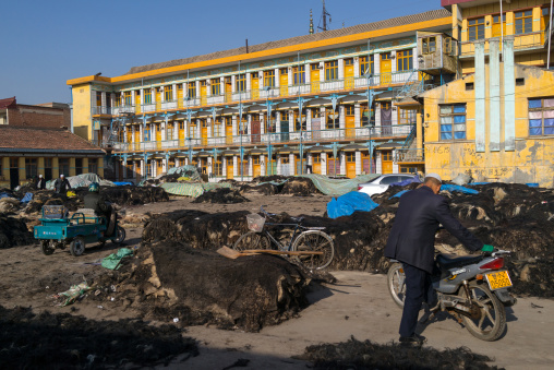 Yak leather and wool market ruled by muslim hui people, Gansu province, Linxia, China