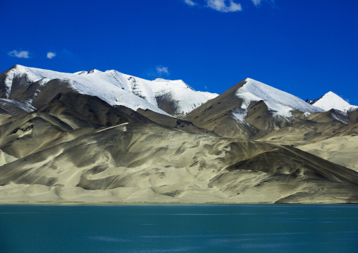 Karakul Lake, Xinjiang Uyghur Autonomous Region, China