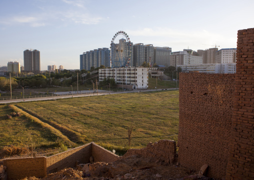 New Town seen from the old town Kashgar, Xinjiang Uyghur Autonomous Region, China