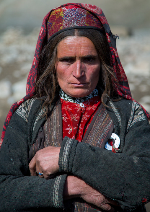 Portrait of a wakhi nomad woman, Big pamir, Wakhan, Afghanistan