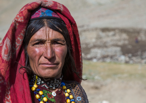 Portrait of a wakhi nomad woman, Big pamir, Wakhan, Afghanistan