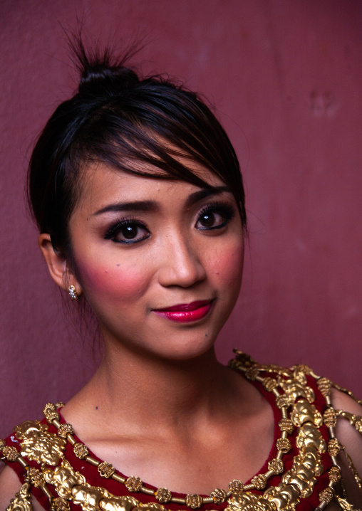 Cambodian dancer during a training session of the National ballet, Phnom Penh province, Phnom Penh, Cambodia