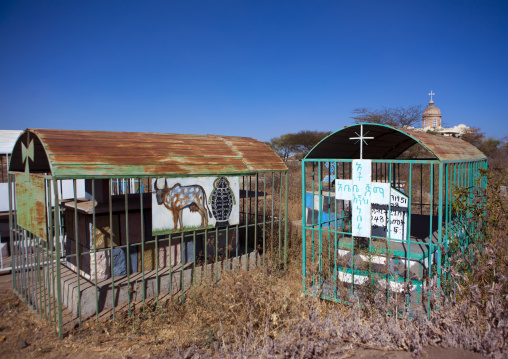 Amhara grave decorated with a painted cow, Adama, Ethiopia