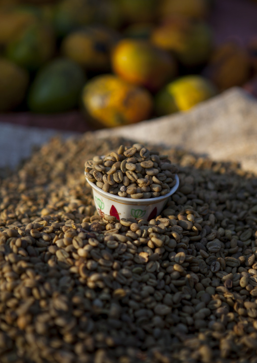 Peanuts Sold In A Market, Hana Mursi, Ethiopia