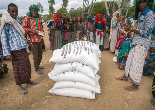 Ethiopian people wait at a food distribution centre, Semien wollo zone, Woldia, Ethiopia