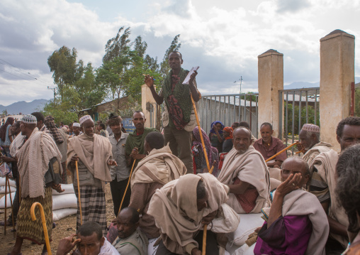 Ethiopian people wait at a food distribution centre, Semien wollo zone, Woldia, Ethiopia