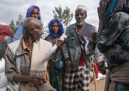 Ethiopian people wait at a food distribution centre, Semien wollo zone, Woldia, Ethiopia