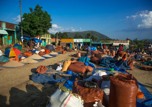 Busy saturday market, Omo valley, Jinka, Ethiopia