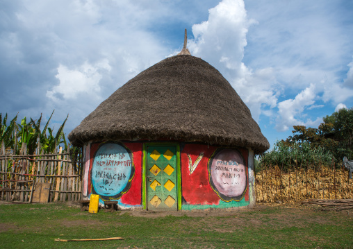 Ethiopia, Kembata, Alaba Kuito, painted house of alaba people