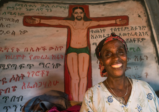 Ethiopia, Kembata, Alaba Kuito, ethiopian woman inside her traditional painted and decorated house