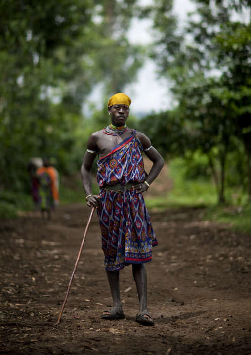 Menit man wearing traditional clothes, Tum market, Omo valley, Ethiopia