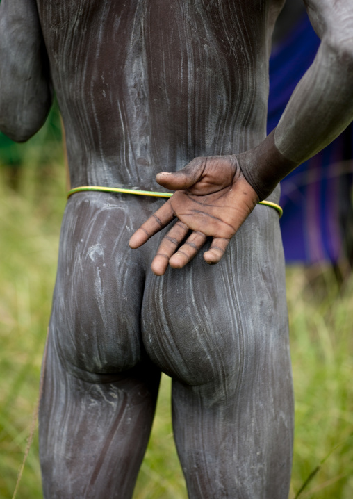 Donga stick fighting in Suri tribe, Tulgit, Omo valley, Ethiopia