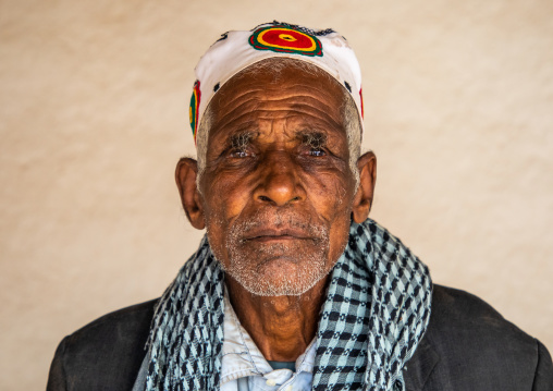 Oromo pilgrim man in Sheikh Hussein shrine, Oromia, Sheik Hussein, Ethiopia