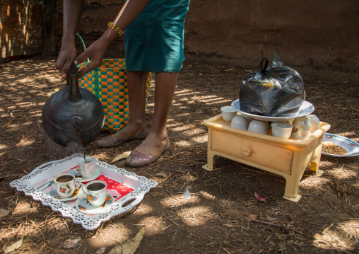 Woman serving coffee in a Gurage traditional house, Gurage Zone, Butajira, Ethiopia