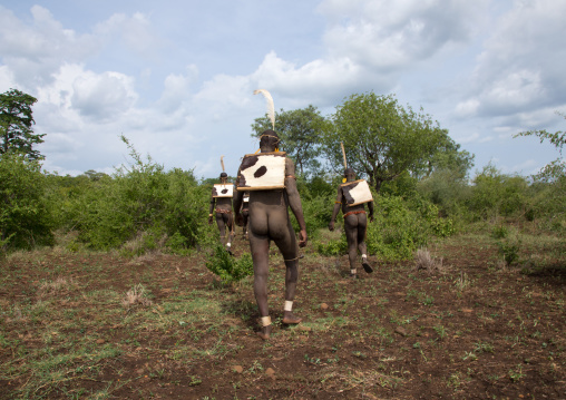 Bodi tribe fat men during Kael ceremony, Omo valley, Hana Mursi, Ethiopia