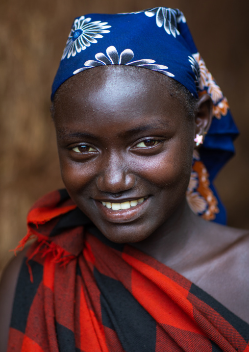 Dizzi tribe woman portrait, Omo valley, Kibish, Ethiopia