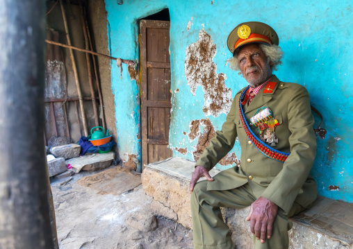 Ethiopian veteran from the italo-ethiopian war in army uniform, Addis Ababa Region, Addis Ababa, Ethiopia