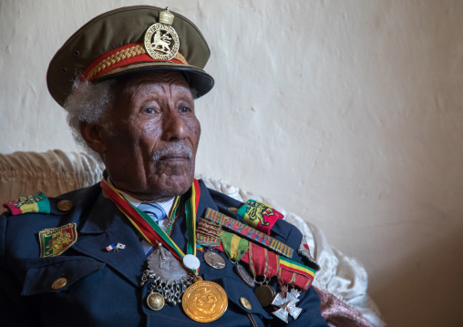 Ethiopian veteran from the italo-ethiopian war in army uniform, Addis Ababa Region, Addis Ababa, Ethiopia