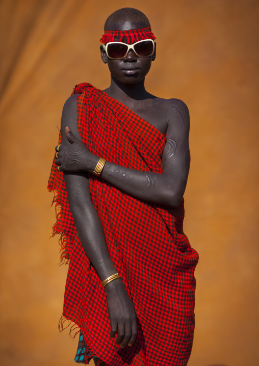 Bodi Tribe Young Woman With Sunglasses, Hana Mursi, Omo Valley, Ethiopia