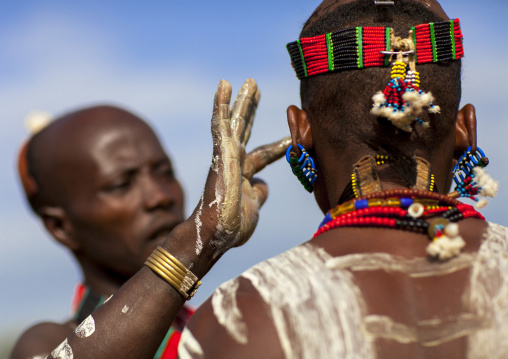 Bashada Tribe Man Making Body Painting, Dimeka, Omo Valley, Ethiopia