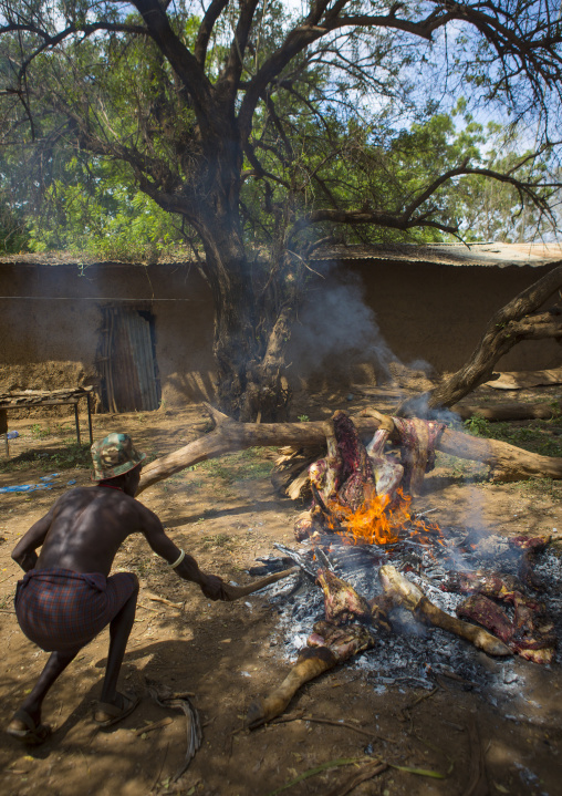 Dassanech Tribe People  Cooking A Cow, Omorate, Omo Valley, Ethiopia