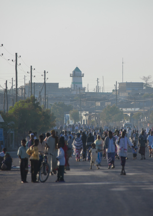 Crowd going to aid el kebir celebration, Assaita, Afar regional state, Ethiopia