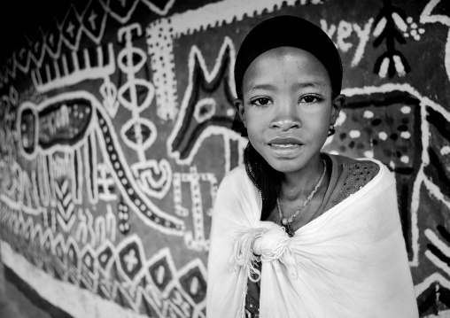 Girl Posing In Front Of A Decorated House, Adama, Omo Valley, Ethiopia