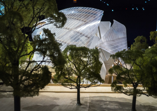 Louis Vuitton Foundation Model By Frank Gehry, Bois De Boulogne, Paris, France