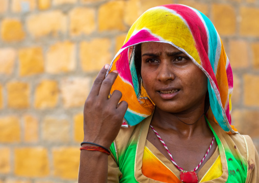 Portrait of a rajasthani woman with a sari, Rajasthan, Jaisalmer, India