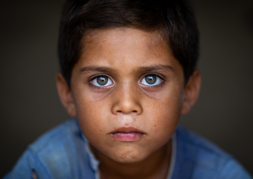 Portrait of a rajasthani boy, Rajasthan, Jaisalmer, India