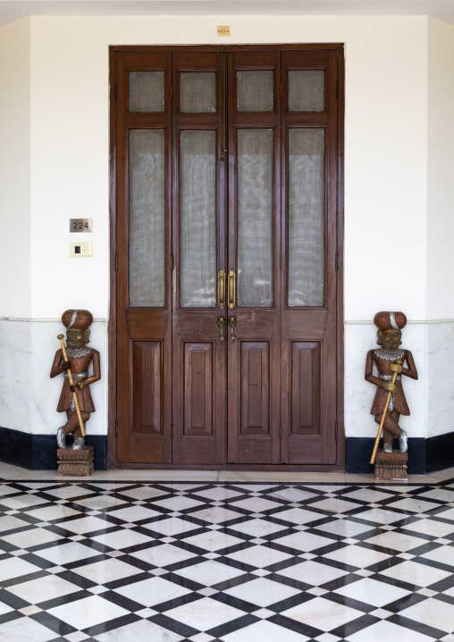 Wooden door in Lalit Laxmi vilas palace, Rajasthan, Udaipur, India