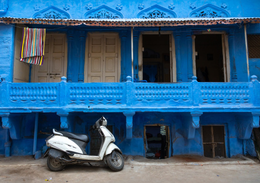 Old blue house of a brahmin, Rajasthan, Jodhpur, India