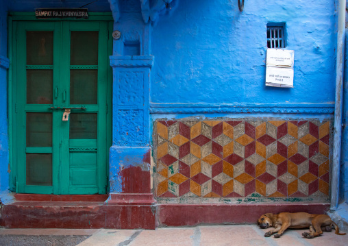 Old blue house of a brahmin, Rajasthan, Jodhpur, India