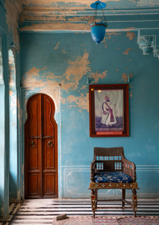 Turquoise room in the city palace, Rajasthan, Udaipur, India