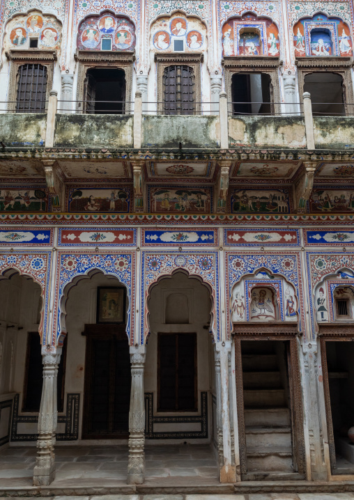 Old historic haveli arches, Rajasthan, Nawalgarh, India