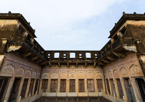 Old historic haveli, Rajasthan, Nawalgarh, India