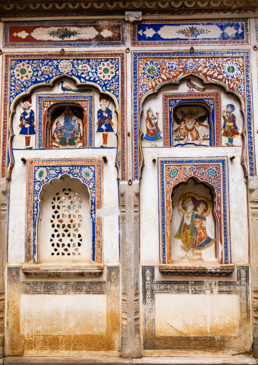 Wall paintings on ramnath podar haveli museum, Rajasthan, Nawalgarh, India