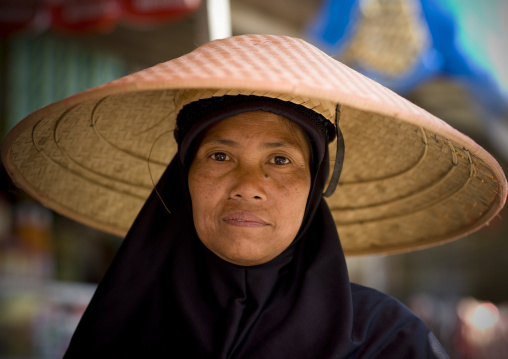 Woman on a market, Java island indonesia