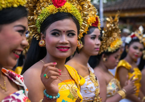 Teenagers In Traditional  Costumes  Before A Tooth Filing Ceremony