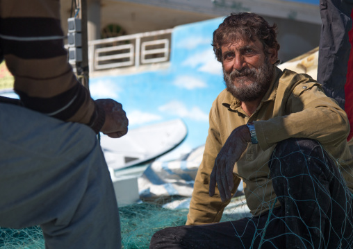 bearded fisherman on the seaside, Hormozgan, Bandar Abbas, Iran