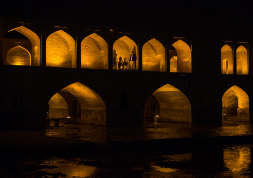 a view of the si-o-seh bridge at night highlighting the 33 arches, Isfahan Province, isfahan, Iran